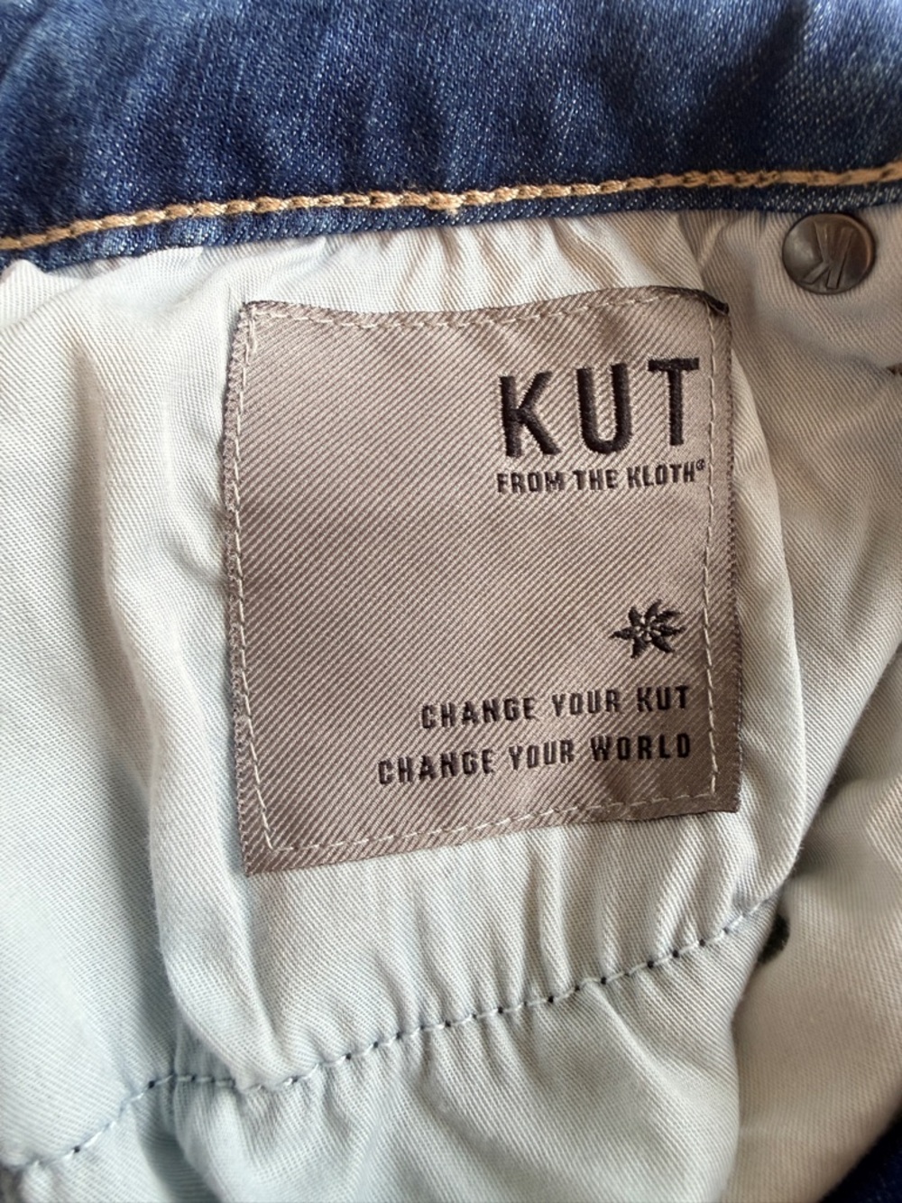 Kut from the Kloth | Margo High Rise Wide Leg Jeans - Picture 12 of 12